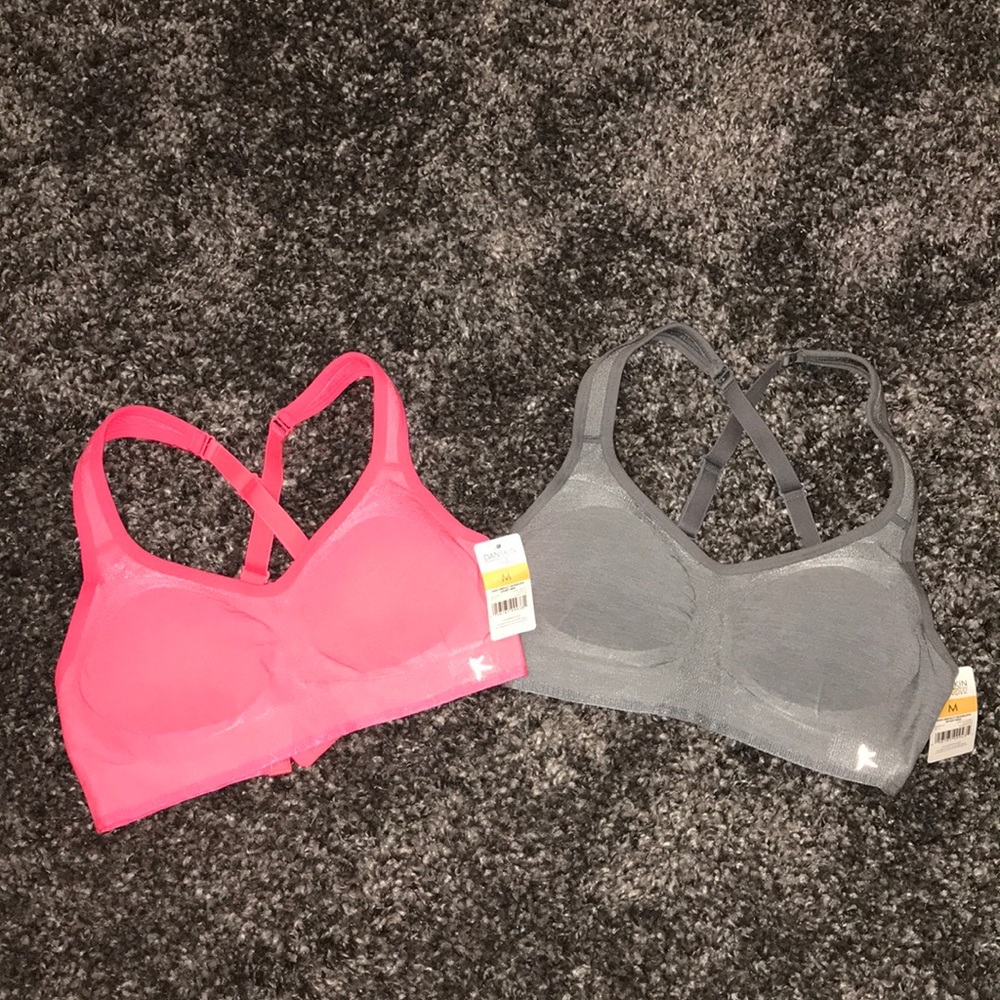High impact seamless sports bra